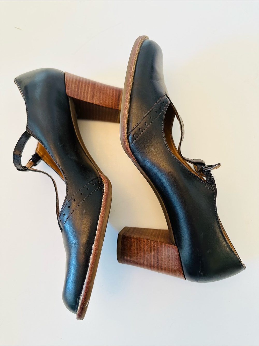 AEROSOLS Shoe Brown Leather T Strap Stacked 3” Heel Exc Sz 9.5